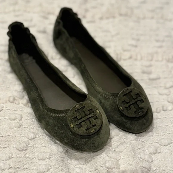 Nordstrom Green Flats Elegant Comfort - Picture 1 of 5